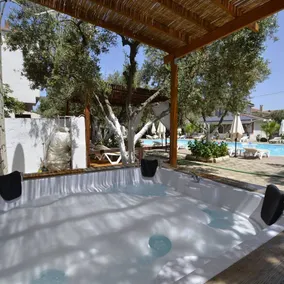 Afissia Garden Hotel - Image 2