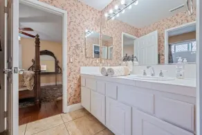 ৎ୭The safty paradiseৎ୭ H/w Pool Jacuzzi &much more - Image 4