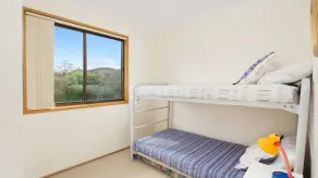 11 Glen Street, Surf Beach - Image 5
