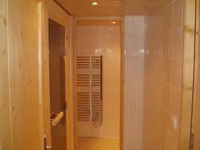 Chalet indépendant avec une vue imprenable et d'excellentes installations - Image 3
