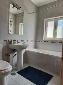 Smuk villa med dejlig udsigt til bakkerne over fredfyldte engmarker - Image 5