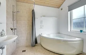 Beautiful Home In Gråsten With Wifi - Image 3