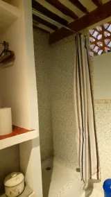 Gîte climatisé avec piscine au Mas de la restanque - Image 4