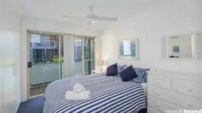 Greenpark 11 - 2 Minutes To The Sand and Cafes - Image 2