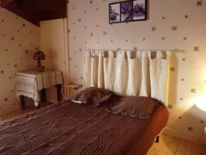 Country house with pets allowed in Nizerolles - Image 3