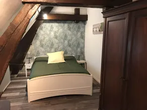 fully-equipped apartment for 2 to 8 people - Image 5