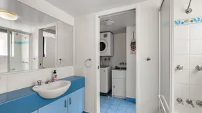 Jade Waters U4 5 Latona Ave - Image 3