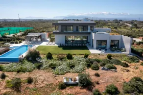 Villa Gardenia, luxury villa with infinity pool - Image 3