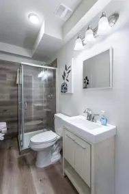 2BR Modern Retreat Near Henry Ford - Image 3