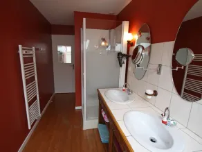 Charming Riverside Cottage with Modern Amenities & Scenic Views - 28 Rue du Charmont, Lironcourt - Image 2