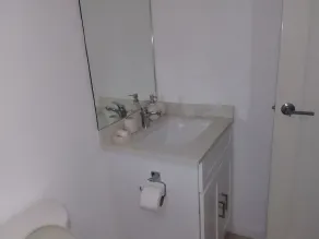 Bayfront Budget Friendly 2 Bedrooms and 2 Bathrooms Apt in Gated Community - Image 3