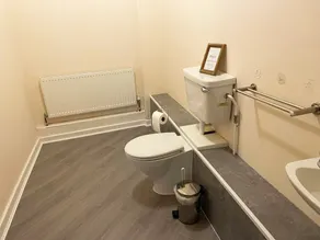 Family & pet friendly wheelchair accessible bungalow, edge Exmoor, sleeps 6 - 14 - Image 4