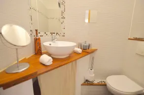 villa Elise i centrum af Vence, rolig og ideel til familier - Image 3
