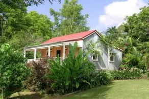 Whitsunday Heritage Cane Cutters Cottage - Image 3