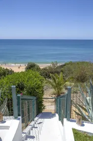 EXCLUSIF VILLA FACE A LA MER, ACCES PLAGE,  PISCINE CHAUFFEE , WIFI,  PARKING - Image 5