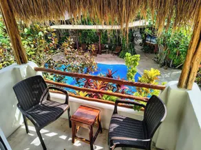 Hotel & Suites Oasis Bacalar \"Suite Coco\" - Image 2