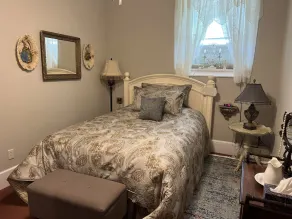 Gleason's Chouse - Image 4