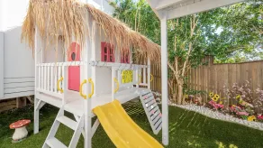 Beach Cabana At Crusoe - Image 5