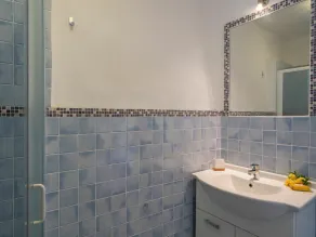 Lovely apartment in villa for 4 people with patio and pets allowed - Image 2