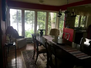 Lakeside Cottage Retreat - Image 5