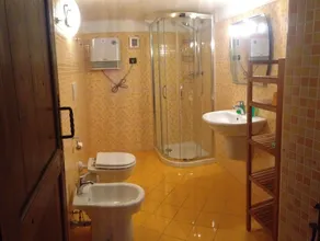 Spacious chalet in peaceful environment, 300m from village center, near slopes - Image 4