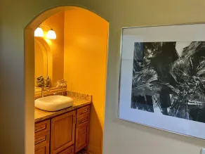 Unique, Custom Built Studio for your Private Peaceful Retreat - Image 4