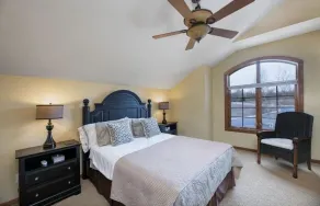 Luxury on the 3L chain sleeps 8+ at the Northernaire Resort's Premier Unit! - Image 3