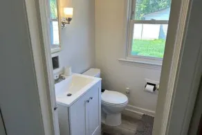 Sleeps 8, YSU, Fairgrounds, Wi-Fi, EV1, Remote - Image 3