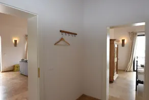 Exclusivo apartamento con impresionantes vistas al lago y solárium. - Image 5