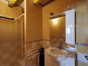 Charmant gîte historique avec pêche privée et forêt, près de Brioude et Blesle - Image 4