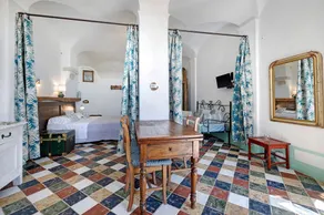 'Lavanda' Apartment with Sea View, Garden, and Wi-Fi - Image 5