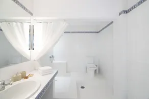 Melitta Villa, with Astonishing View, 6 Bedrooms & 6 Bathrooms. - Image 4