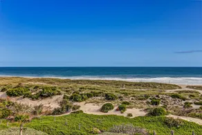 Oceanfront condo with pool & tennis - balcony, AC, WiFi & washer/dryer - Image 4