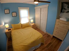 Harper, Two Bedroom House in Historic Loveland - Image 3