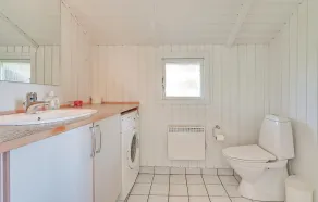 Three-Bedroom Holiday Home In Vejers Strand - Image 5