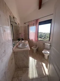 Villa  molto spaziosa con sei camere può ospitare fino a 12 persone - Image 3