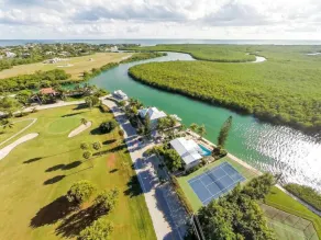 Ocean Side Waterfront Exclusive Affordable Home - Pool , Tennis, Fishing & Golf - Image 3