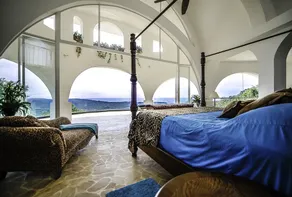 Unique Jungle mansion with incredible 360 degree views - Image 5