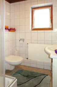 Schönes  Ferienhaus für 14 Personen mit  W-LAN, TV und Balkon - Image 2