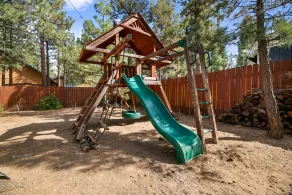 Big Bear Den - AC, Large Fenced Yard, Swing Set, Fire Pit - Image 2