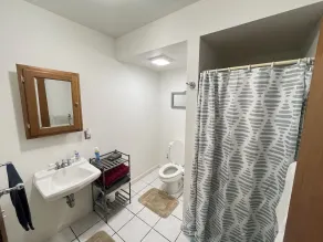 Cabin with Private Lake Access - Image 3