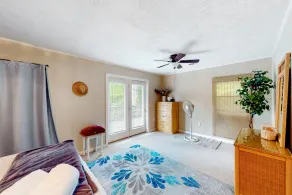 A Quiet Cove - Lakefront home on quiet cove with private dock & floater - Image 4