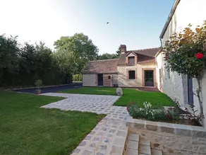 Charming old house with enclosed garden and pets allowed - Image 3