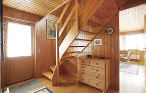 Beautiful home in Gudhjem with kitchen - Image 2