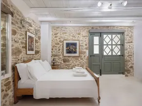 Entire Residence with a Private Pool - Image 4