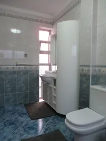 Perfeito para famílias e até para estadias mais longas. - Image 3