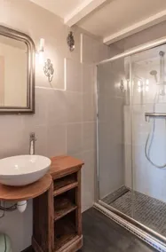Apartment 'Le Soli' with Mountain View, Shared Terrace and Wi-Fi - Image 3