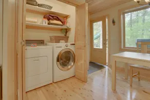 River Breeze Chalet - Meredith Lodging - Image 3