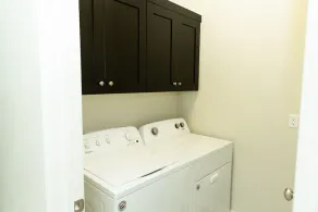 ✈️ Wanderlust - Condomínio com tema de viagem com vista para a piscina - Image 3