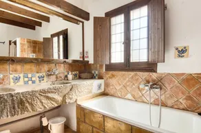 Casa rural 'Madara' com vista para a montanha, piscina privada e Wi-Fi - Image 2